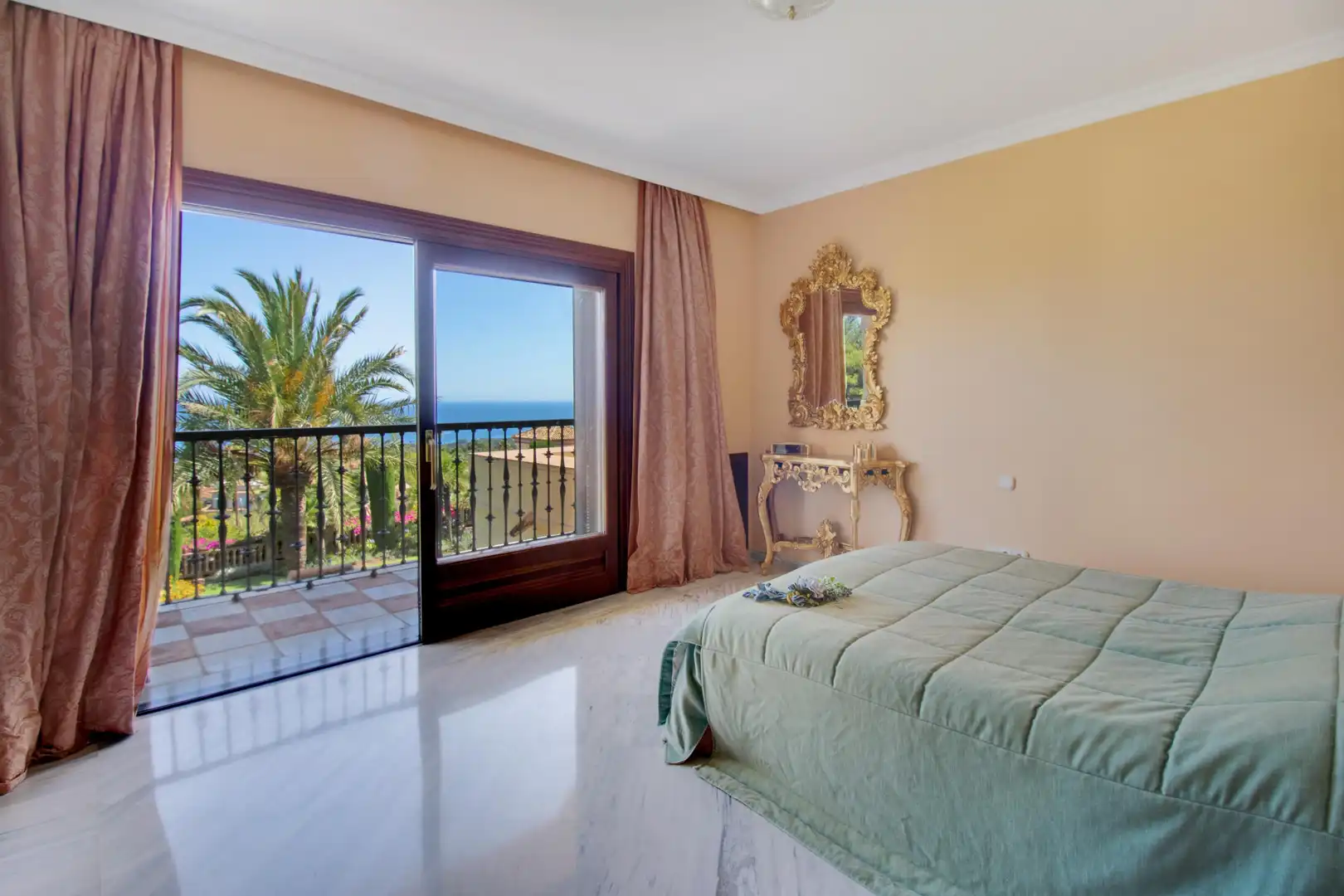 Bedroom of Houses for rent in Marbella  with Private garden, Terrace and Swimming Pool