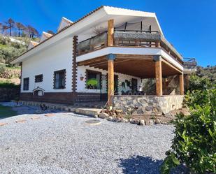 Außenansicht von Country house zum verkauf in Canillas de Albaida mit Klimaanlage, Terrasse und Schwimmbad
