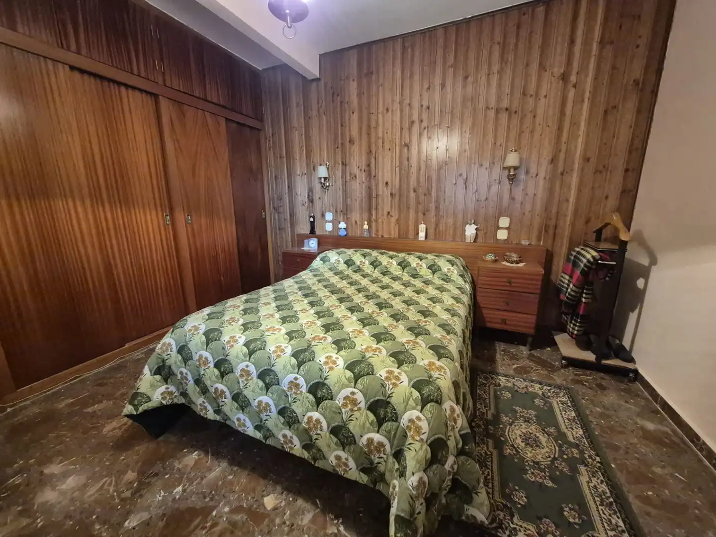 Habitación de Piso en venta en El Barraco  con Calefacción, Terraza y Amueblado