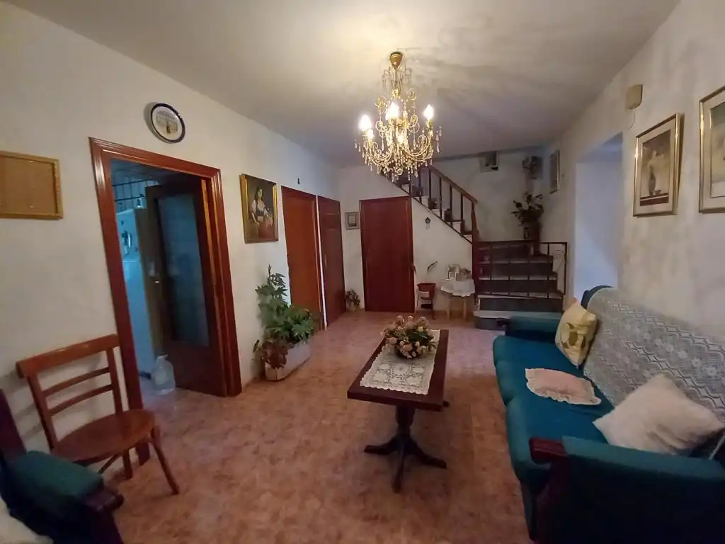 Adossat en venda a Martos, imagen 2