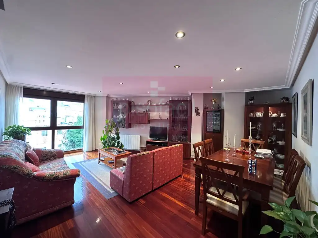 Appartement avec ascenseur à vendre à Rua Ramon Cabanillas (Poeta), imagen 4
