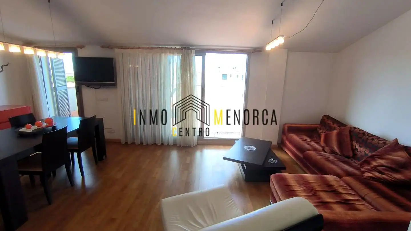 Vista exterior de Piso en venta en Ciutadella de Menorca con Aire acondicionado, Calefacción y Terraza