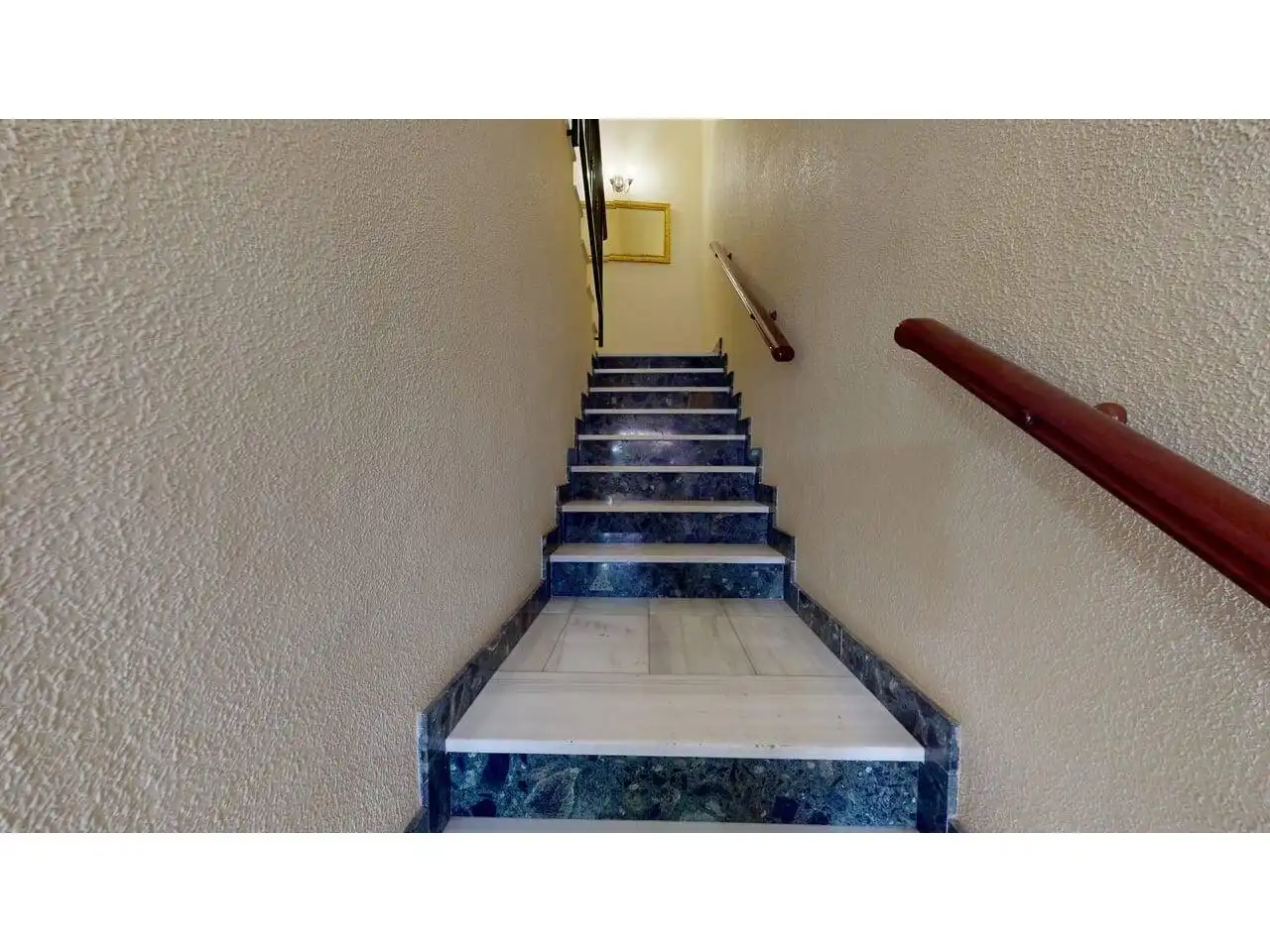 Ático en venta en Cehegín con Calefacción, Terraza y Balcón