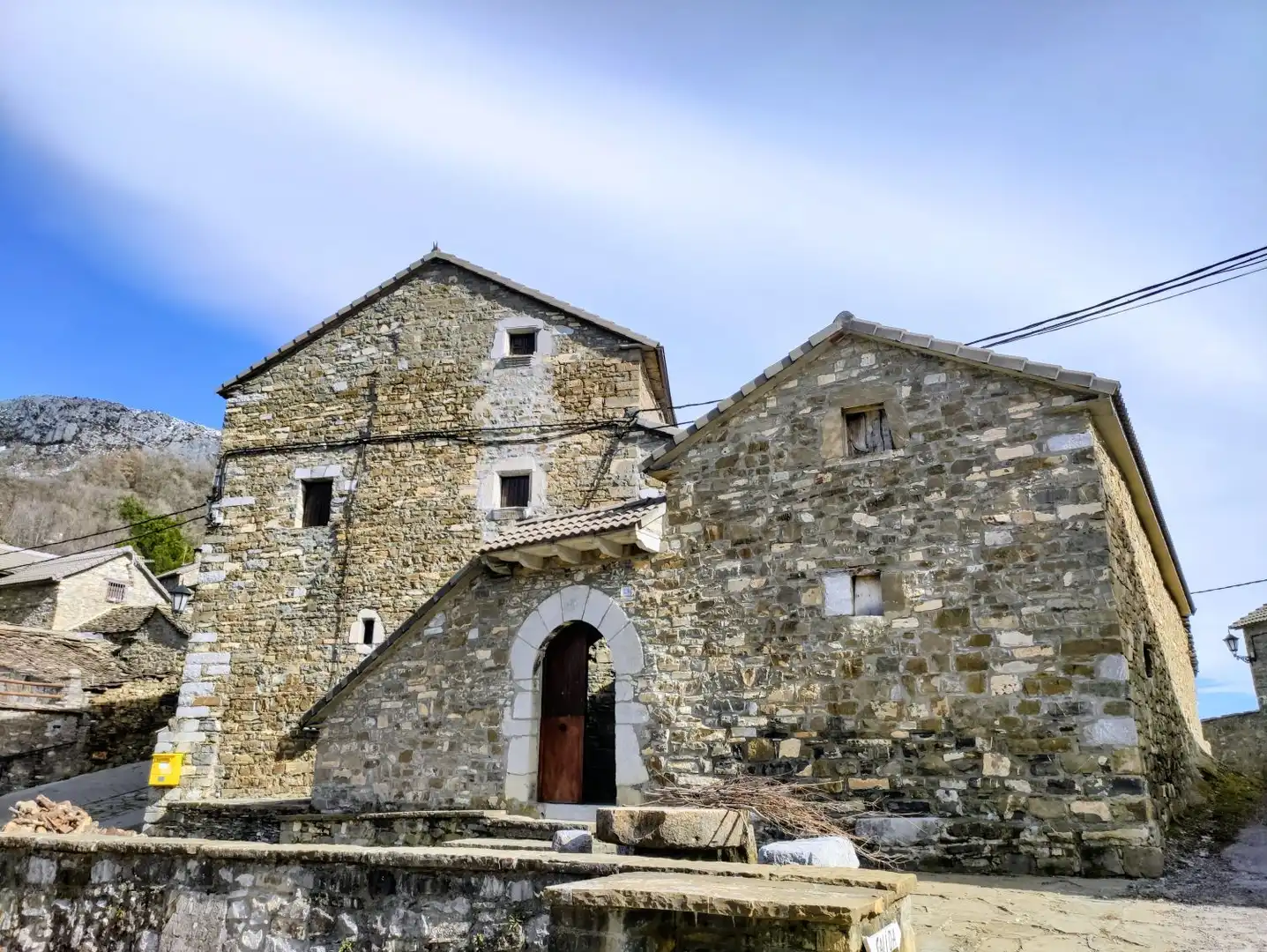Exterior view of Houses for sale in Puértolas  with Private garden and Terrace