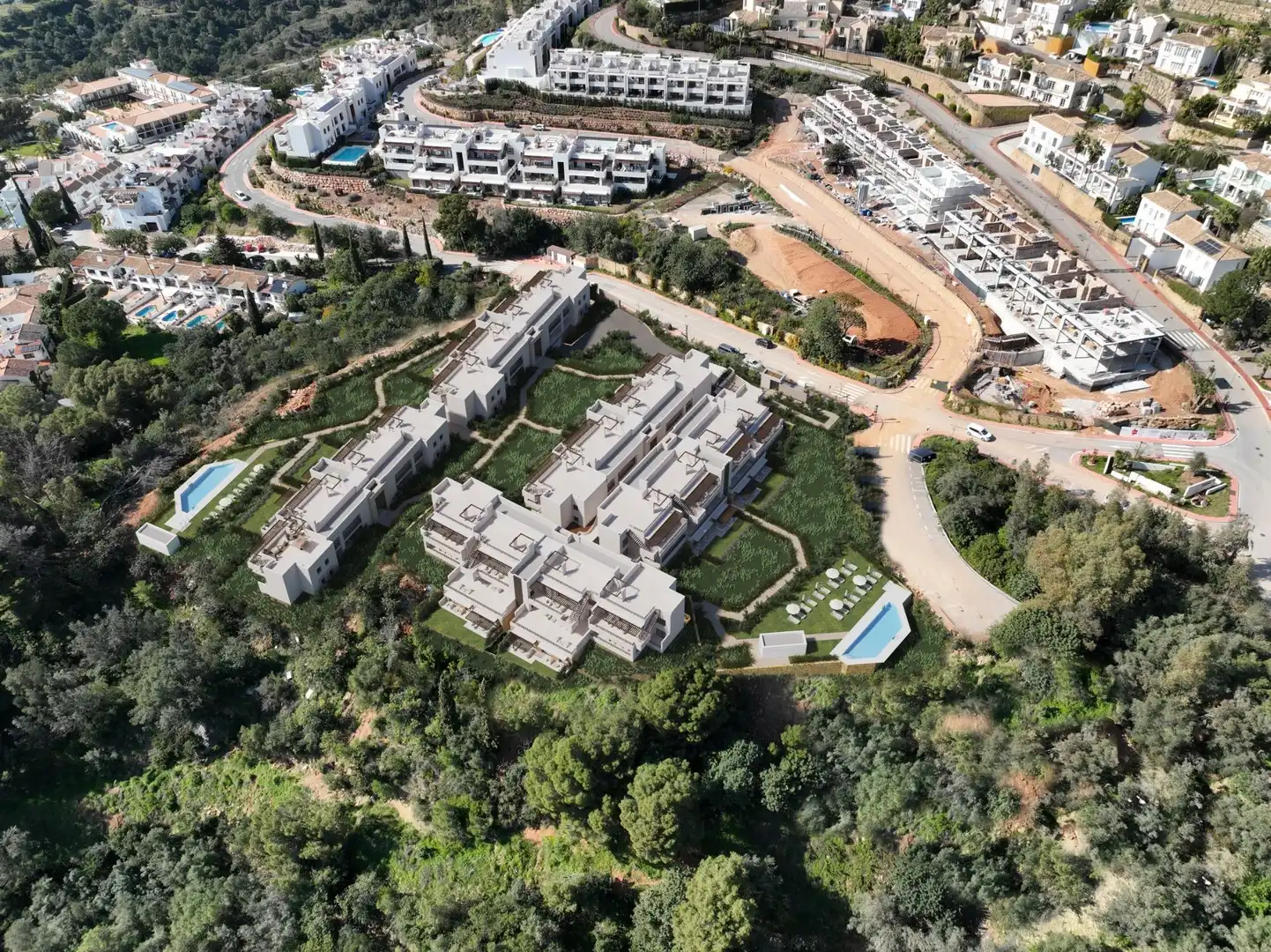 Apartamento con piscina en venta en Istán, imagen 14