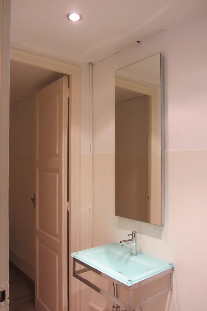 Bathroom of Office for rent in Girona  with Air Conditioner and Storage room