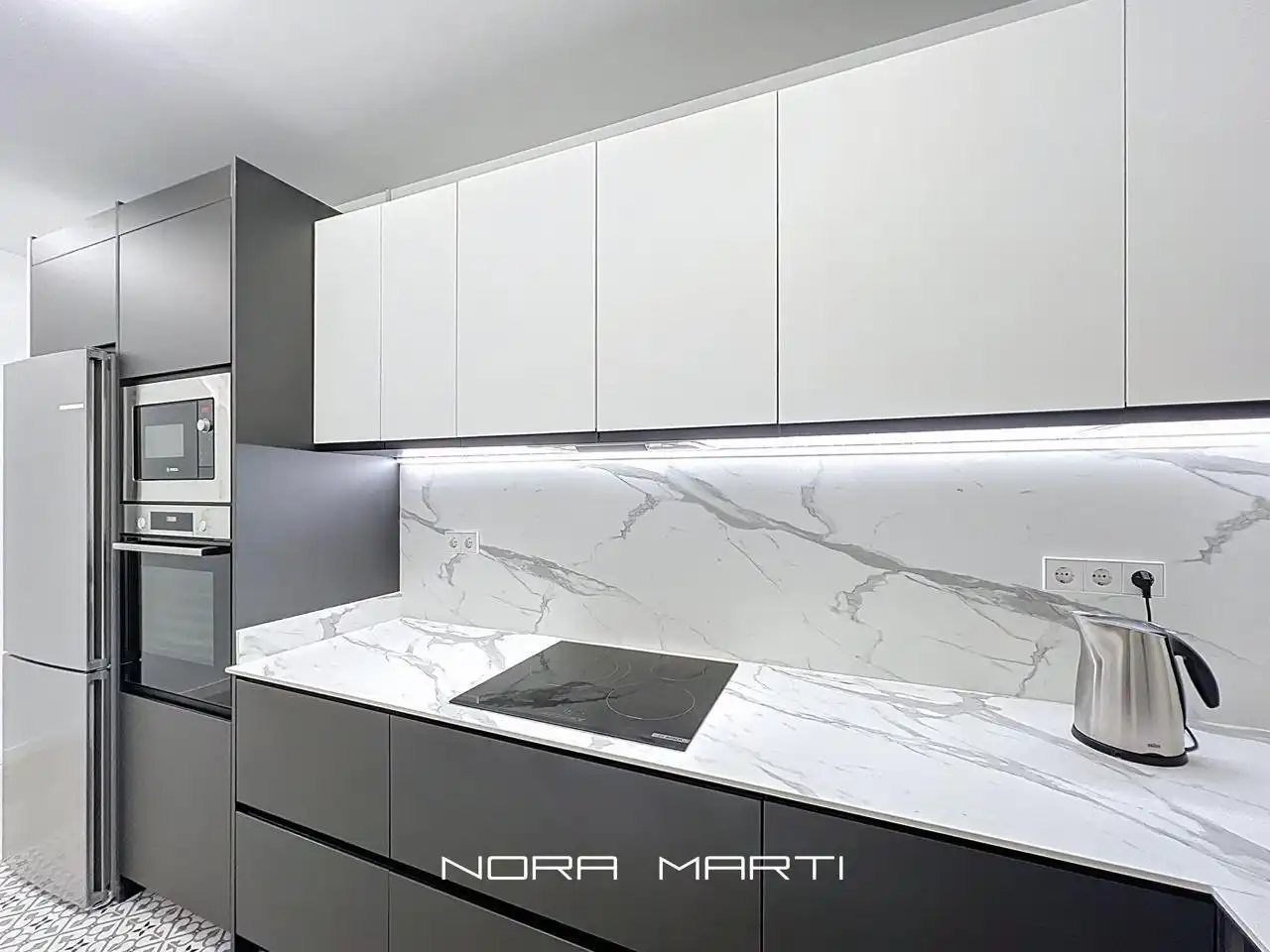 Kitchen of Flat for sale in Barcelona  with Air Conditioner, Heating and Parquet flooring