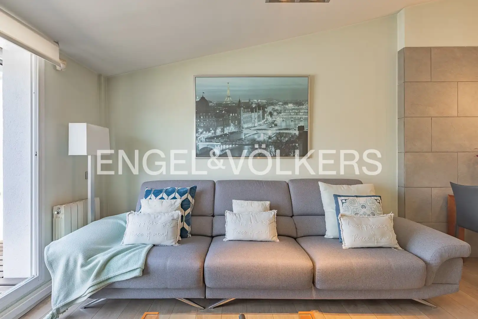Living room of Attic for sale in Sabadell  with Air Conditioner, Heating and Parquet flooring