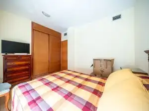 Schlafzimmer von Wohnung zum Verkauf in Madrid mit Klimaanlage, Heizung und Privatgarten