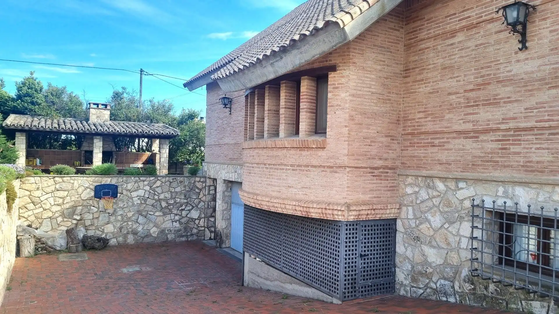 Außenansicht von Haus oder Chalet zum Verkauf in Zaragoza