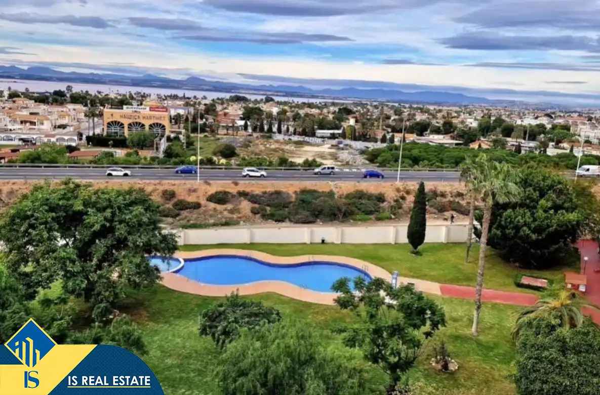 Apartament amb piscina en venda a Centro, imagen 4