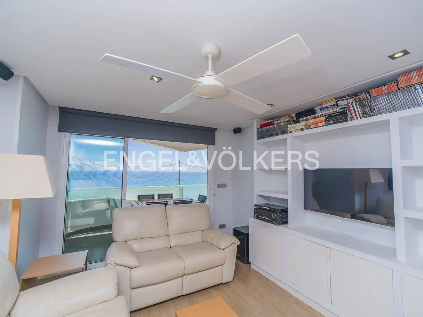 Living room of Flat for rent in Alicante / Alacant  with Heating, Terrace and Furnished