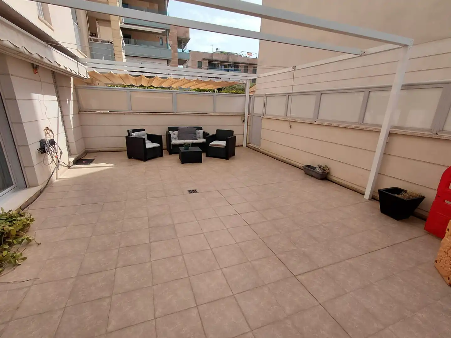 Terrasse von Erdgeschoss zur Miete in  Palma de Mallorca mit Klimaanlage, Heizung und Privatgarten