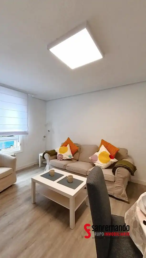 Wohnzimmer von Wohnung zur Miete in Santander mit Heizung und Möbliert