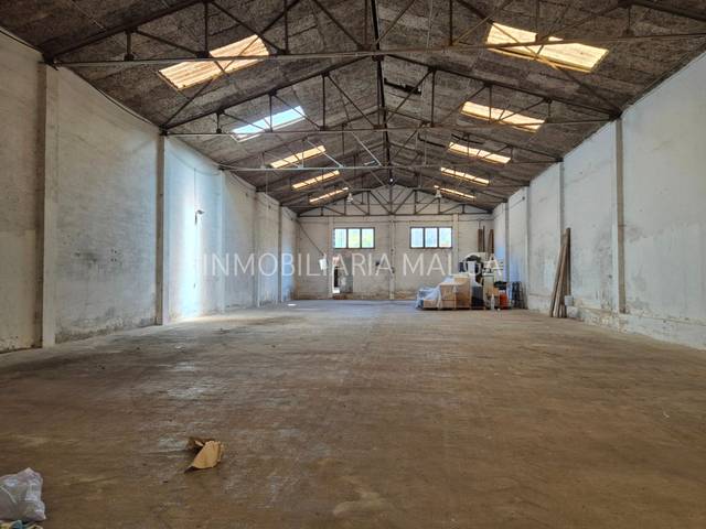 Nave industrial en Venta en Avenida la Playa, 32 en Colunga