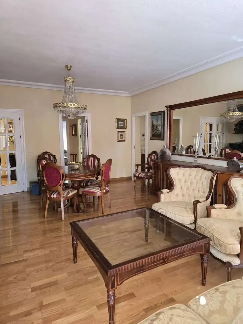 Piso en venta en N/A, La Fama