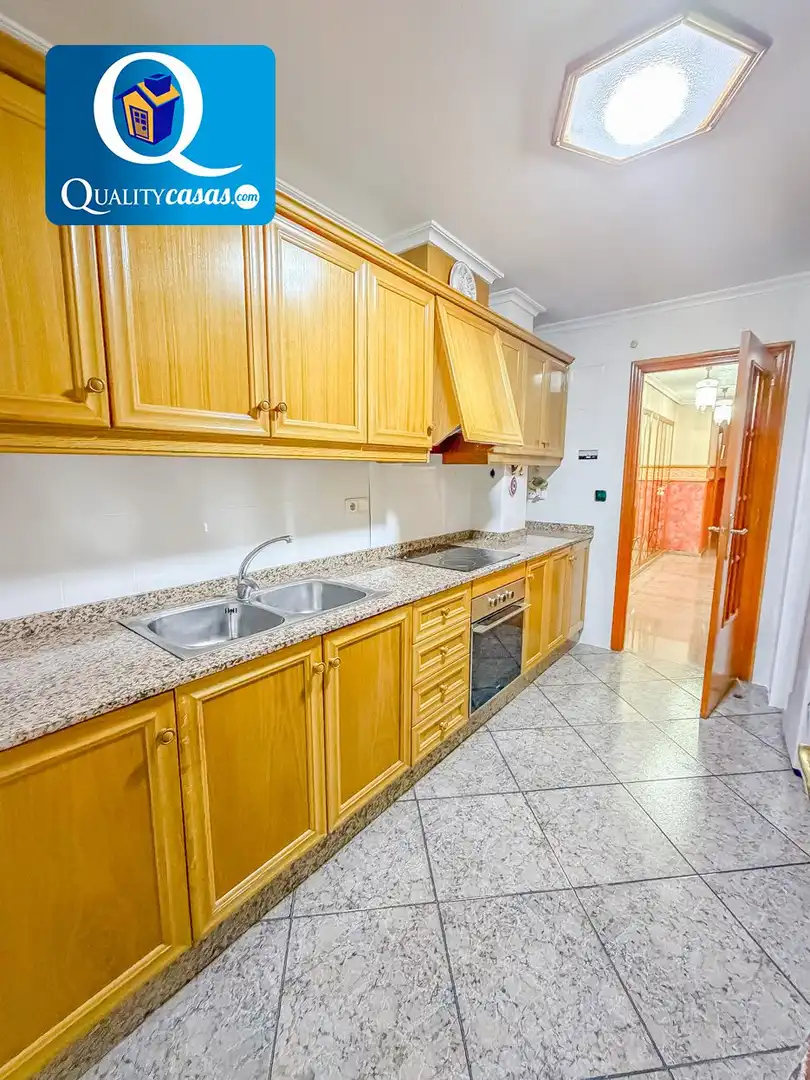 Appartement compact avec ascenseur à vendre à Plaza Castelar - Mercado Central, imagen 6