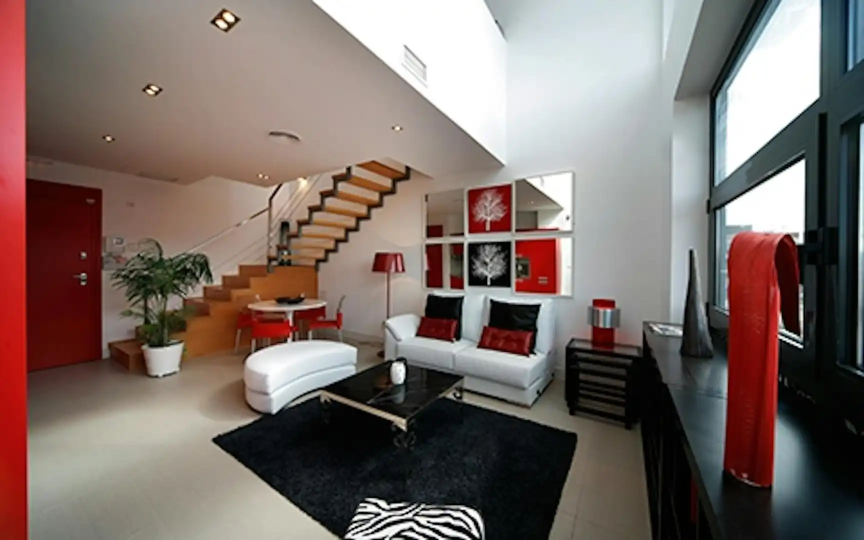 Sala de estar de Piso de alquiler en Madrid con Aire acondicionado, Calefacción y Jardín privado
