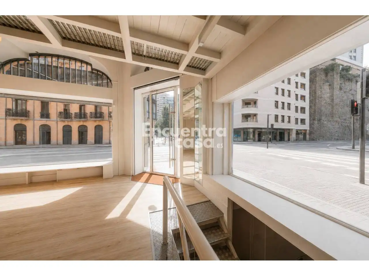Local de lloguer en Donostia - San Sebastián  amb Alarma