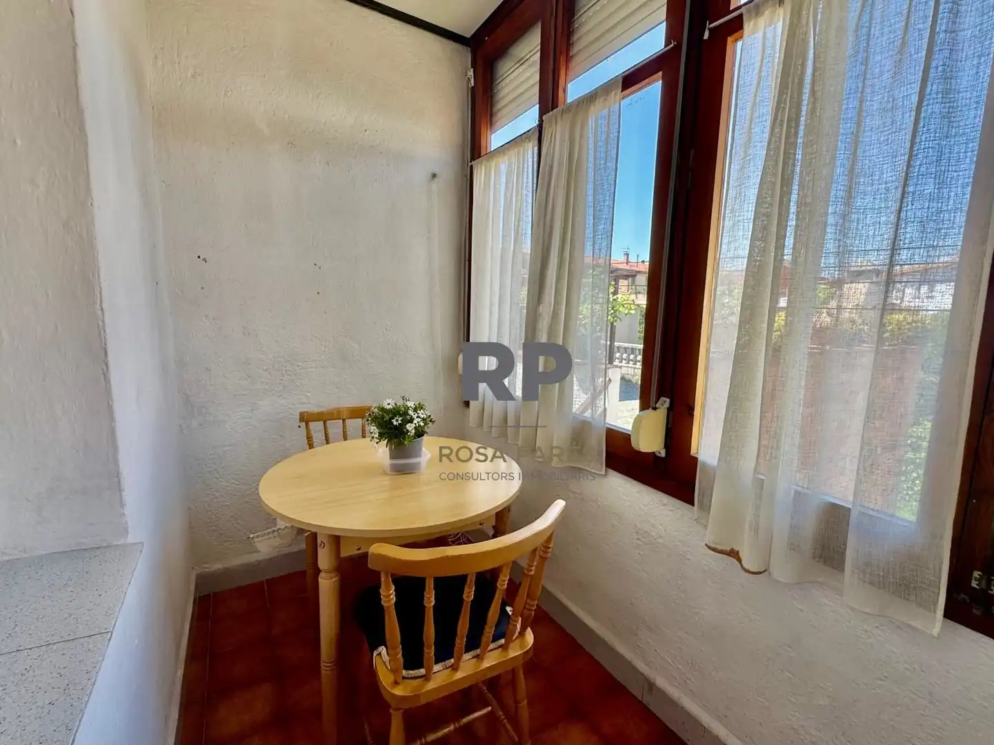 Balcony of Flat for sale in Manlleu  with Heating
