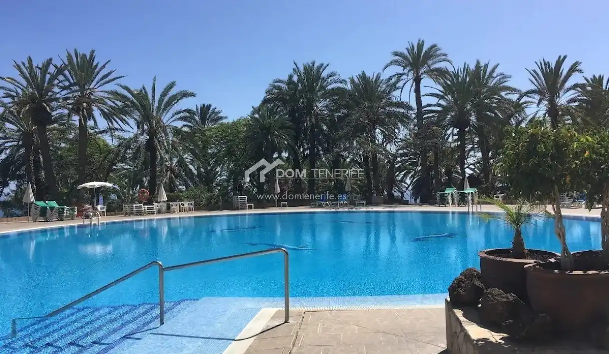Piscina de Piso en venta en Adeje con Terraza, Piscina y Amueblado