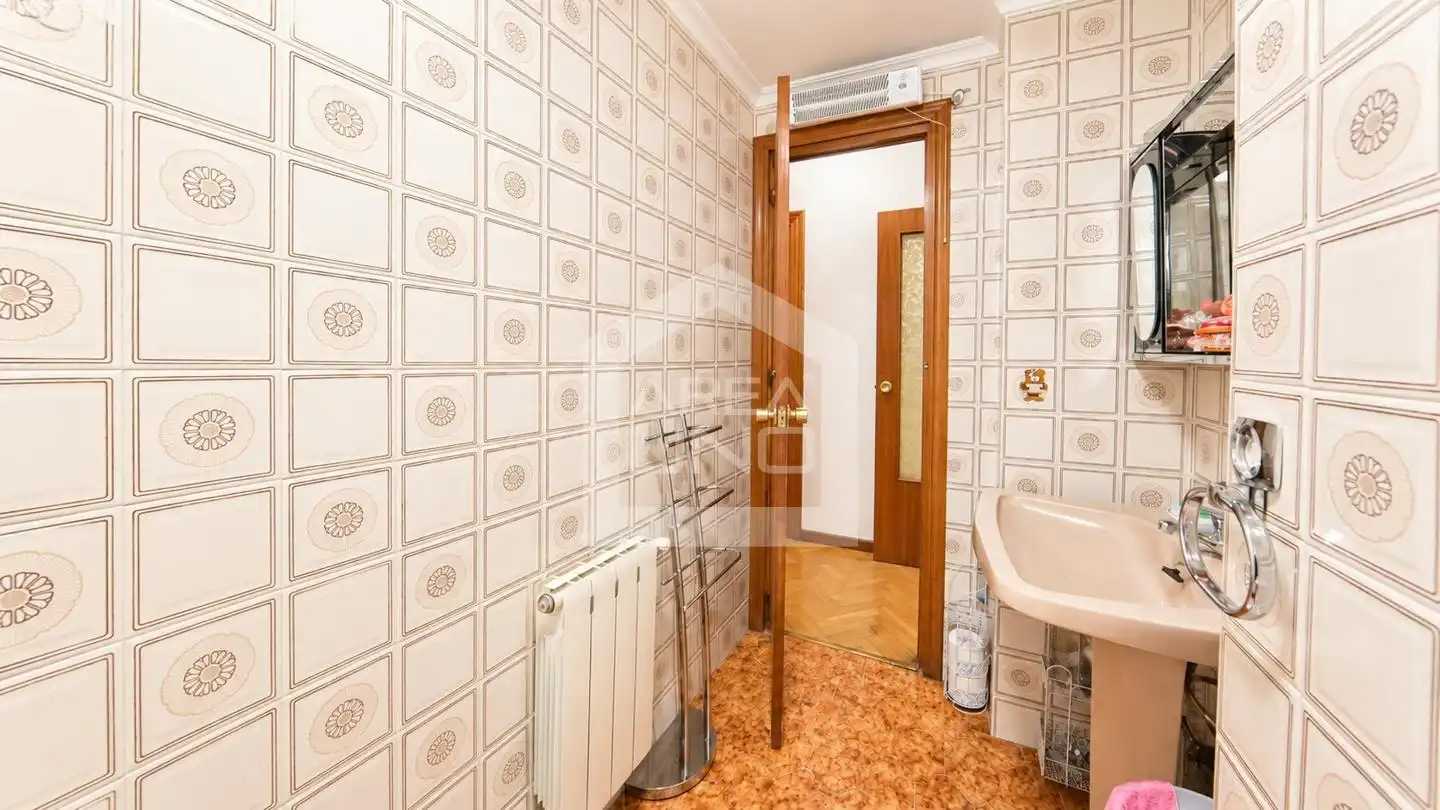 Bathroom of Flat for sale in Alcorcón  with Heating and Terrace