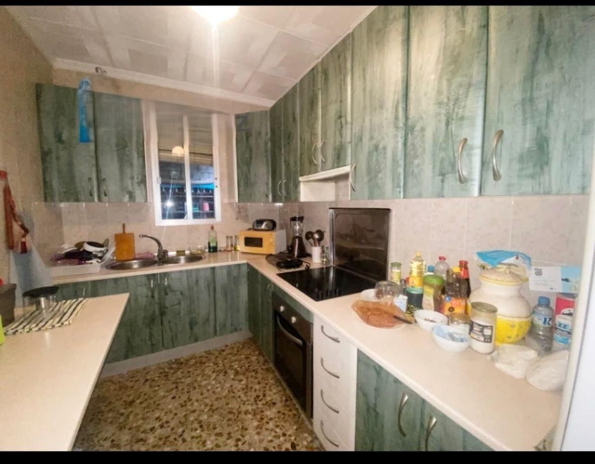 Cuina de Casa o xalet en venda en Medellín amb Aire condicionat, Terrassa i Balcó
