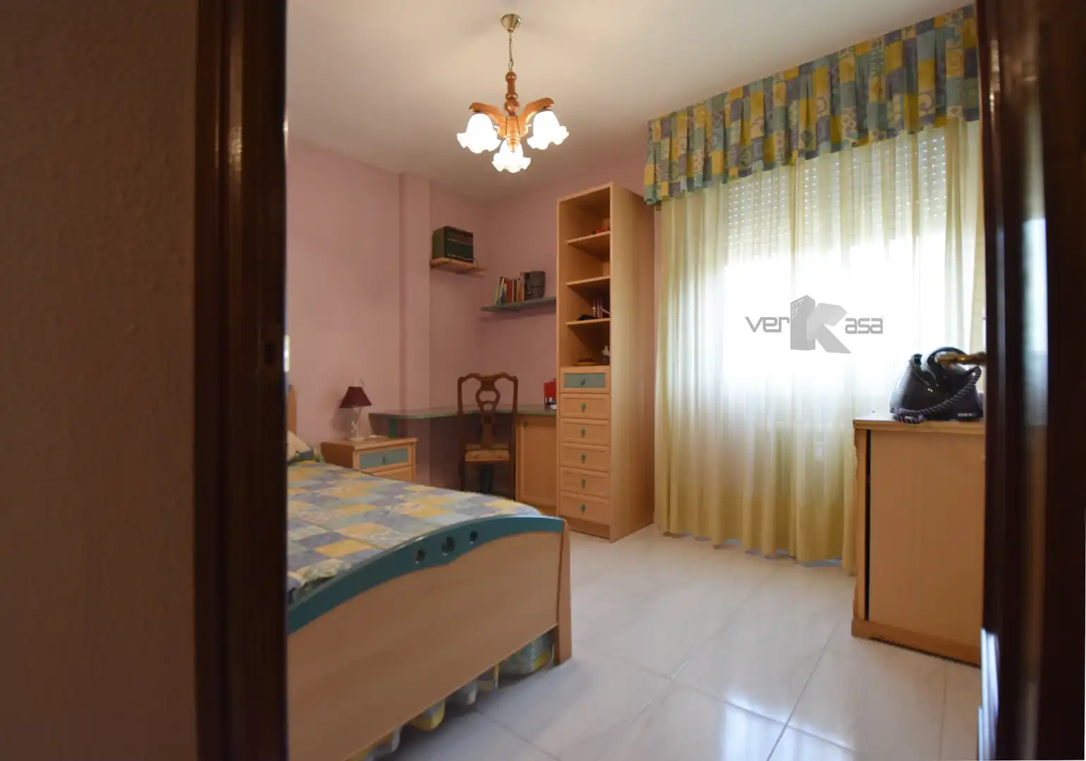 Habitación de Piso en venta en Pinto con Calefacción, Terraza y Piscina comunitaria
