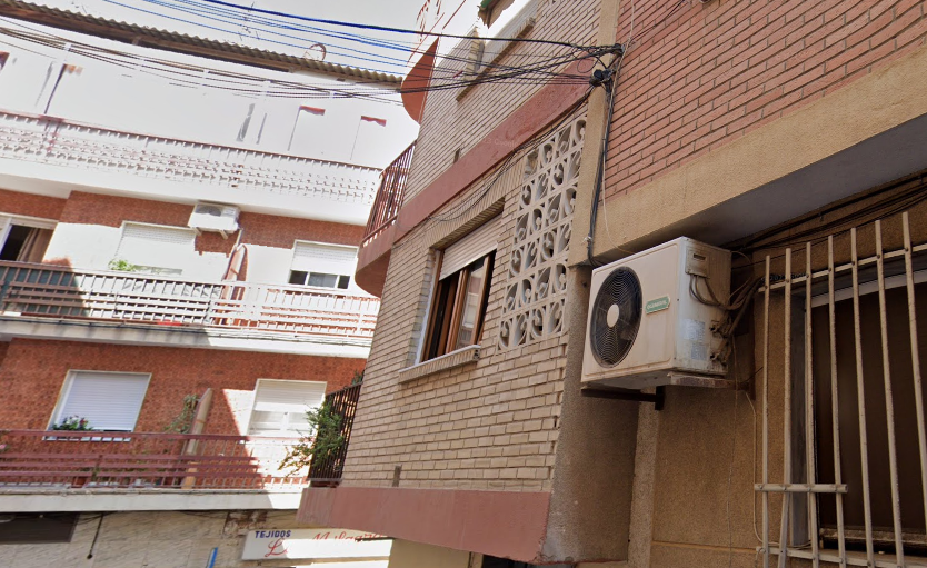 Piso en venta en Plaza, Adra