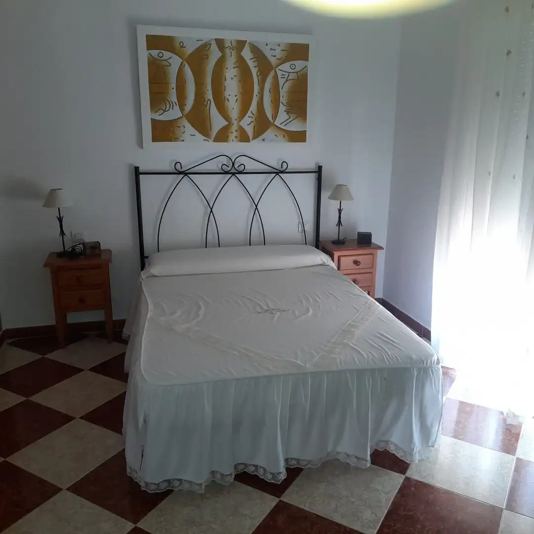 Dormitori de Casa o xalet de lloguer en Algeciras amb Terrassa, Traster i Piscina