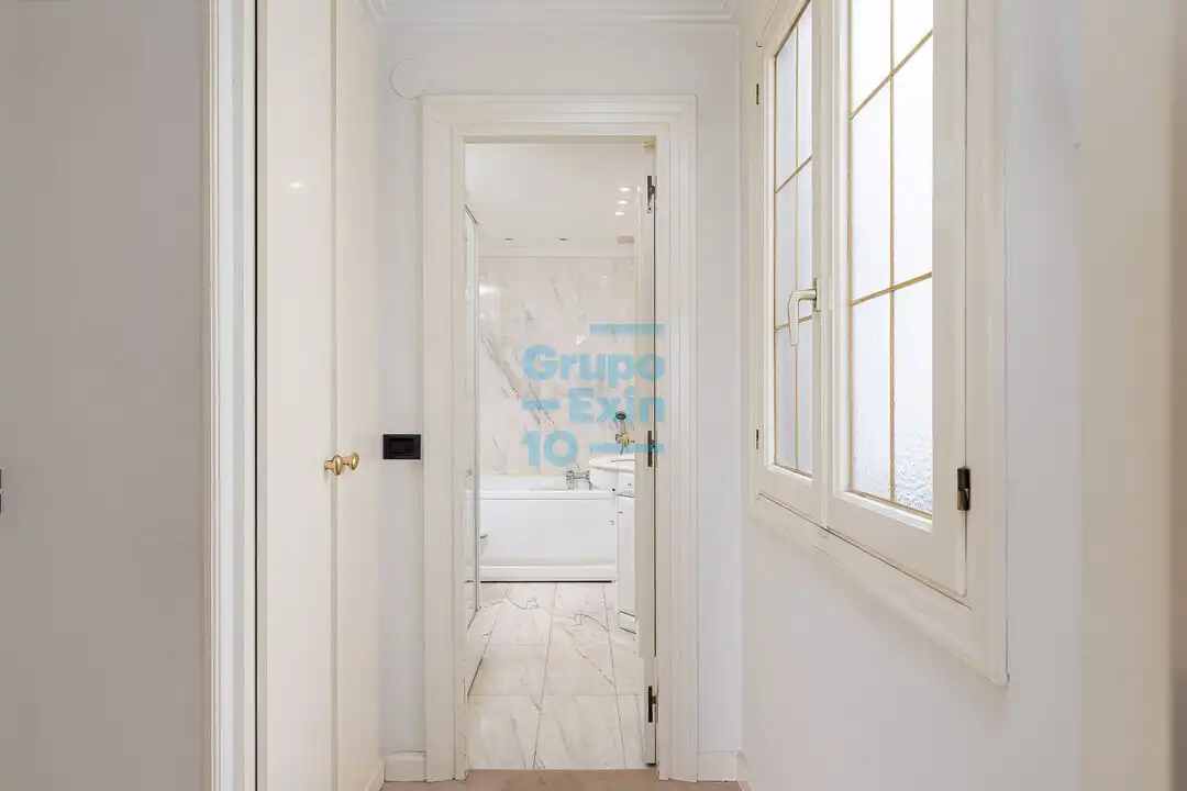 Baño de Ático en venta en Donostia - San Sebastián  con Calefacción, Terraza y Piscina