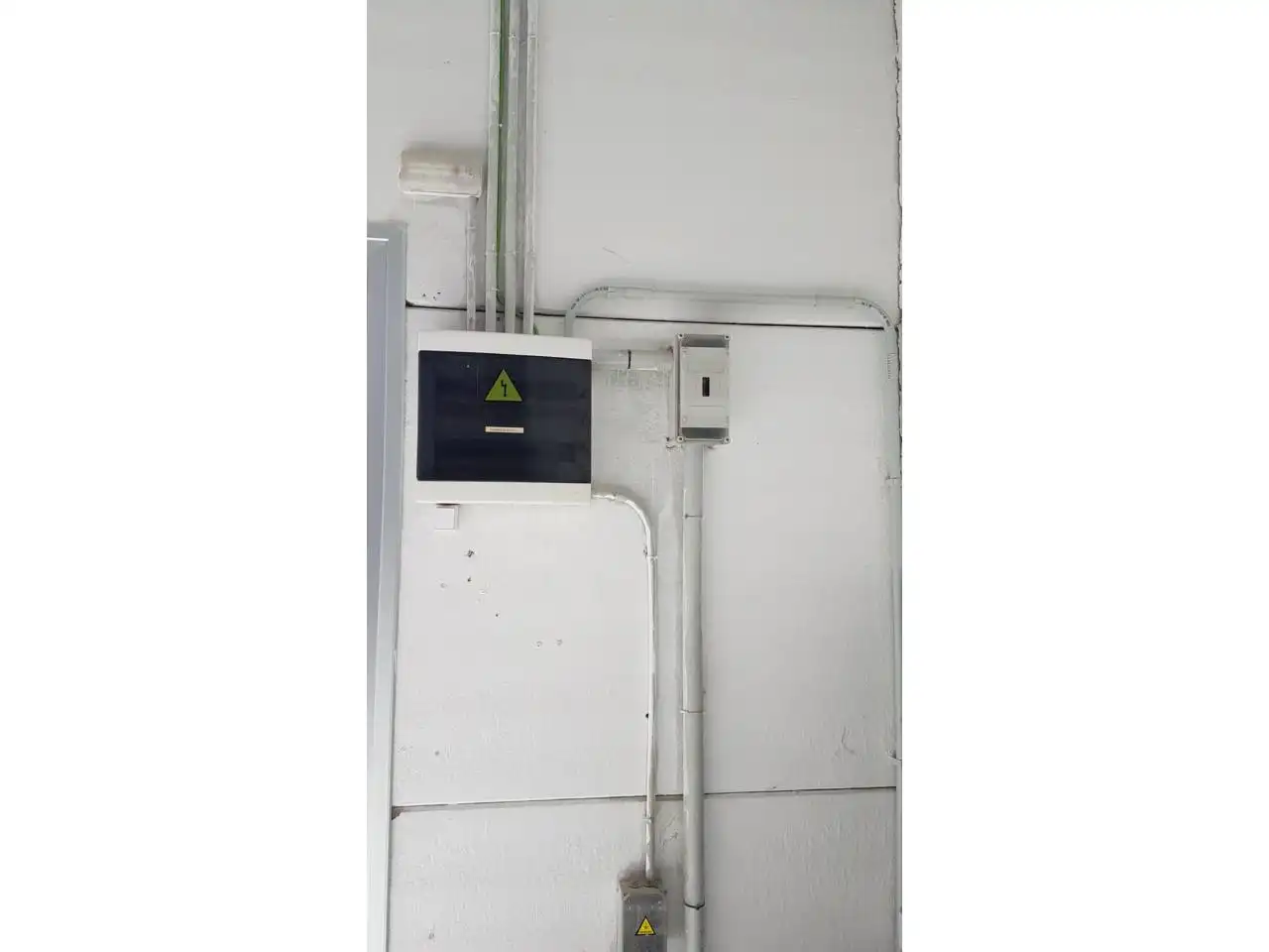 Exterior view of Commercial properties for rent in Pinto  with Alarm