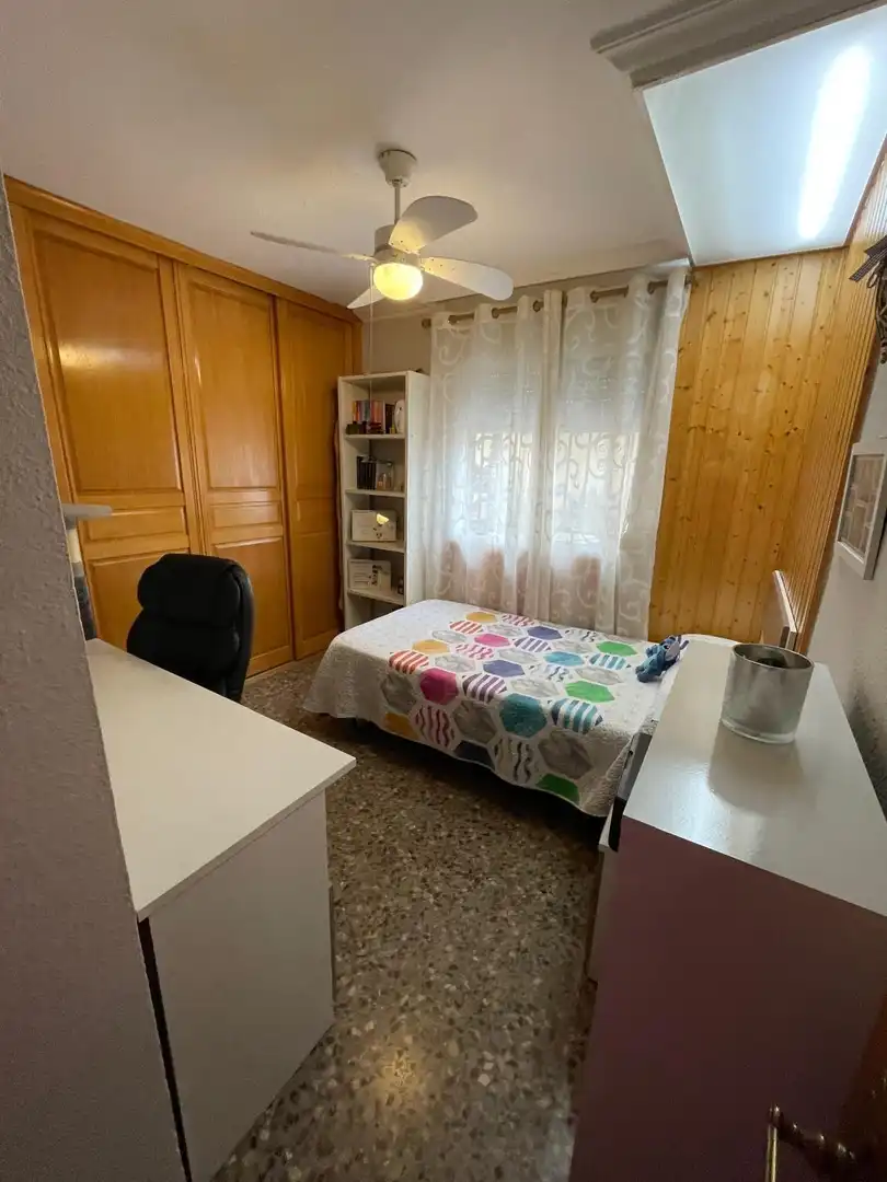 Bedroom of Apartments for sale in Manises  with Air Conditioner, Terrace and Storage room