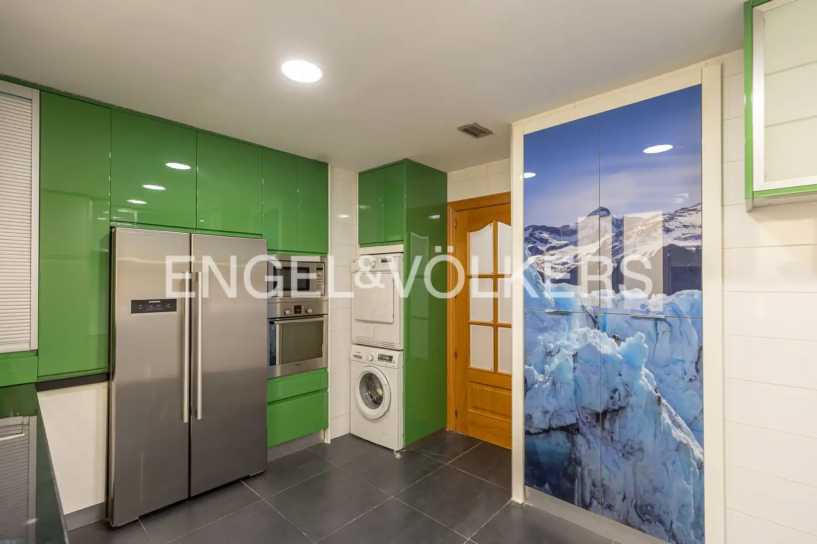 Kitchen of Flat for rent in Madrid  with Heating