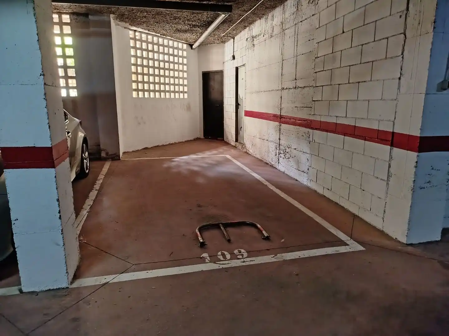 Parkplatz von Garage zur Miete in Málaga