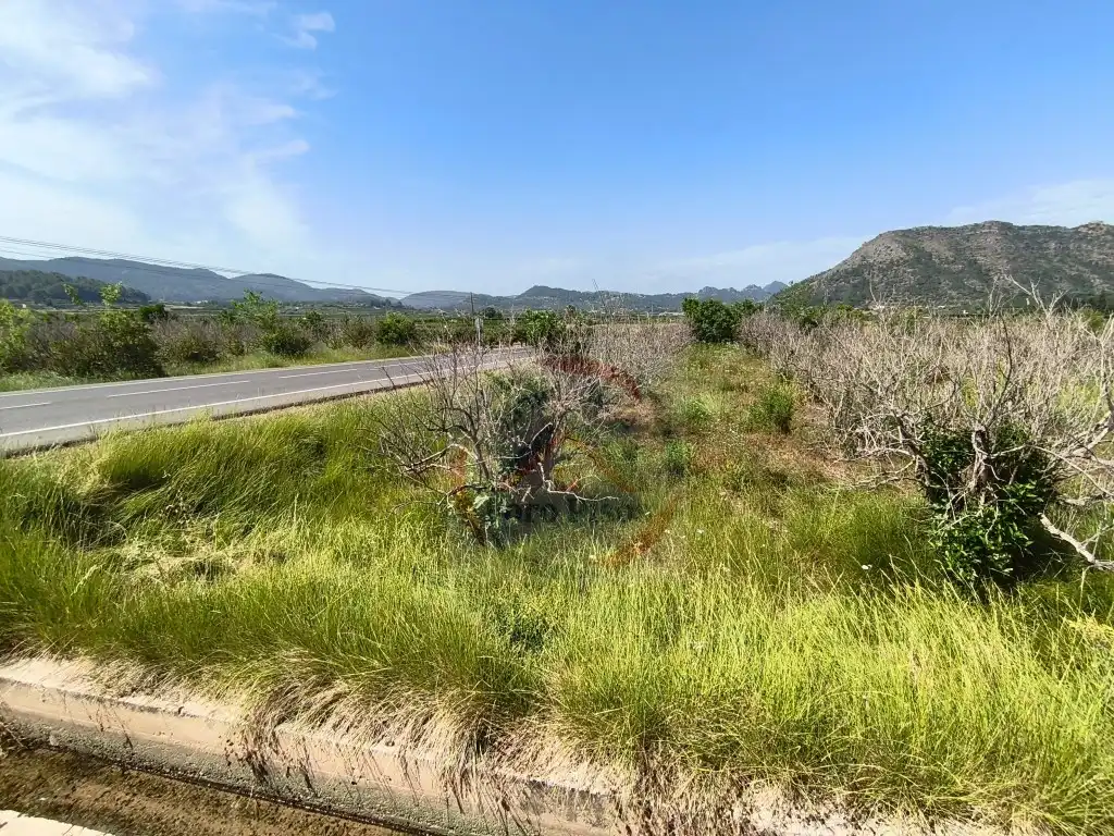 Residencial en venta en Llocnou d'En Fenollet