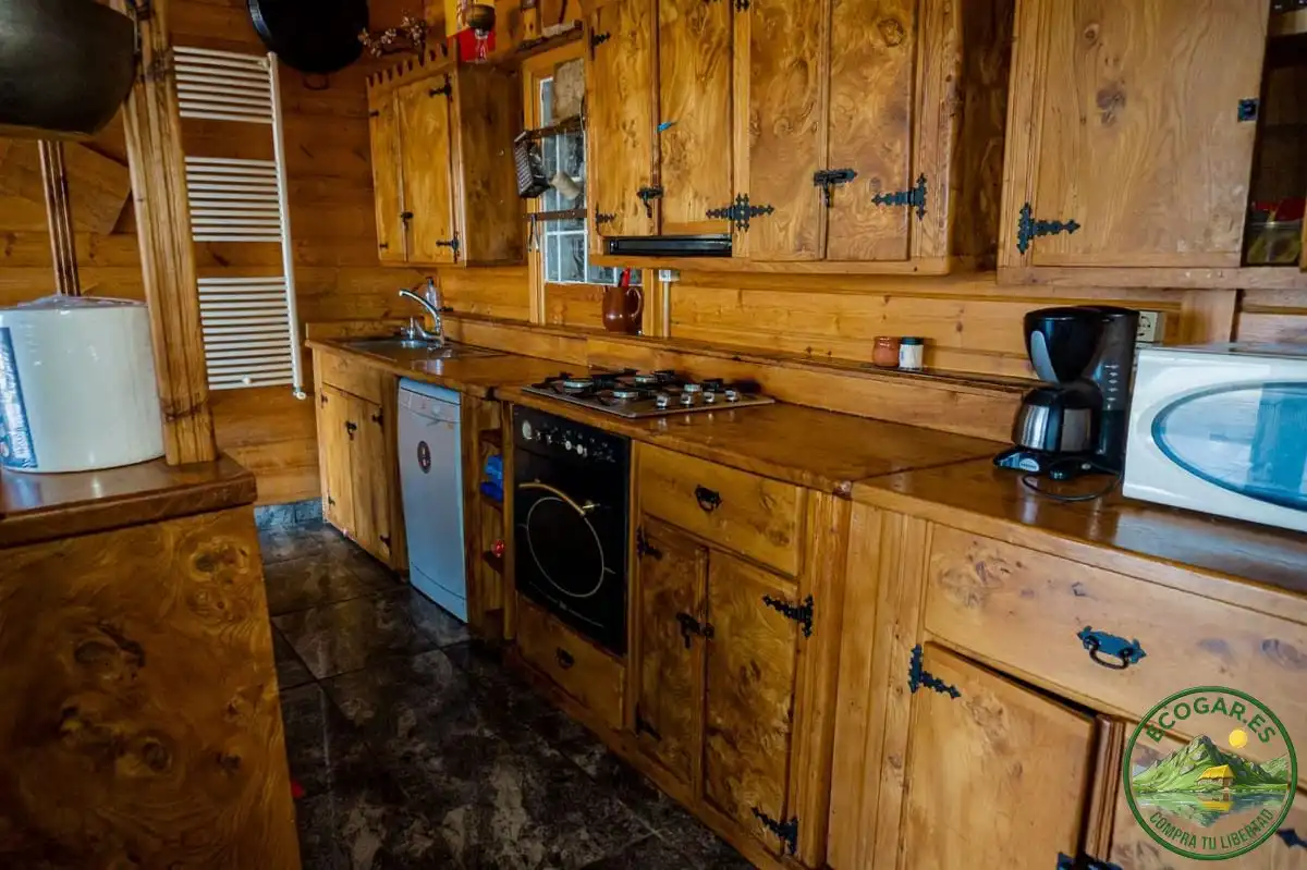 Cocina de Casa o chalet en venta en Villagatón con Aire acondicionado, Calefacción y Jardín privado
