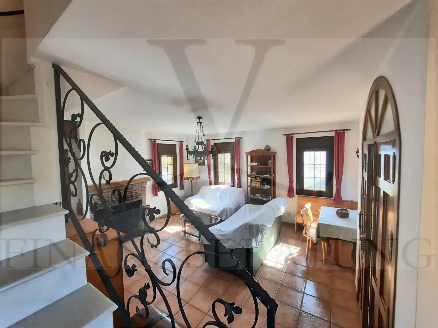 Sala d'estar de Casa o xalet en venda en Vélez de Benaudalla amb Balcó