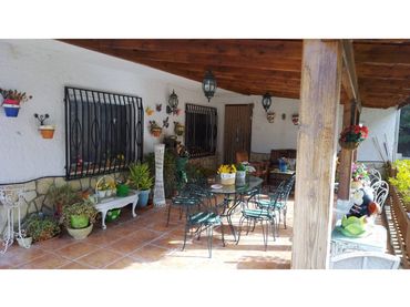 Villa con piscina in vendita a Petrer