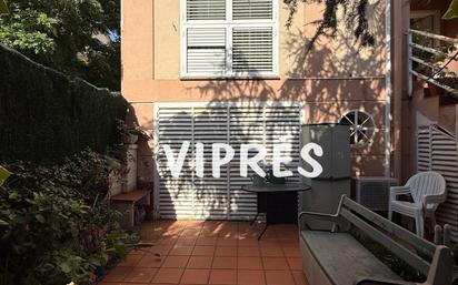 Vista exterior de Casa adosada en venda en Cáceres Capital amb Aire condicionat, Calefacció i Terrassa