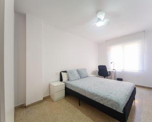 Apartament per a compartir a  Granada Capital