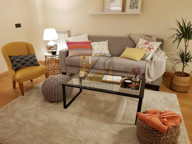 Piso en Alquiler en Calle URBANIZACIÓN BOSQUE DE LA ZOREDA en Santo Domingo - El Campillín