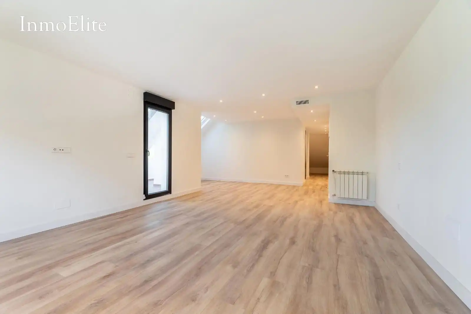 Casa o xalet en venda en Pozuelo de Alarcón amb Aire condicionat, Calefacció i Jardí privat