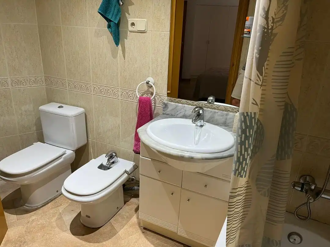 Baño de Piso en venta en Terrassa con Aire acondicionado, Calefacción y Amueblado