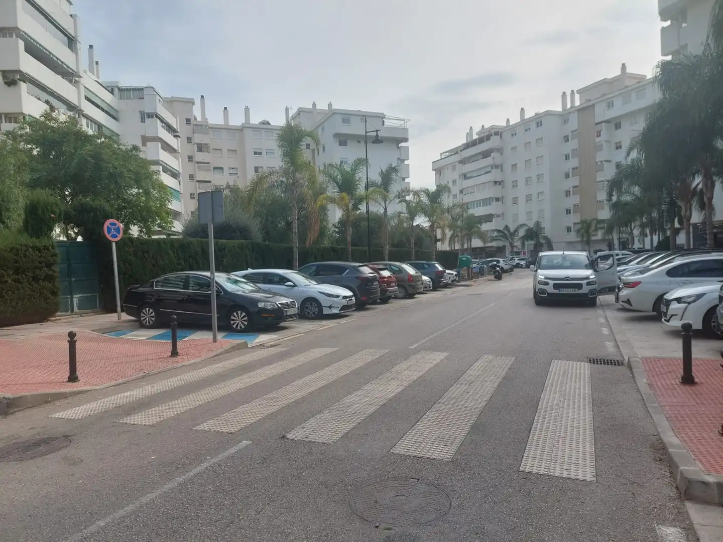 Parkplatz von Wohnung zum Verkauf in Fuengirola mit Klimaanlage, Möbliert und Waschmaschine