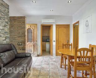 Sala d'estar de Planta baixa en venda en Sant Cugat del Vallès amb Aire condicionat i Terrassa