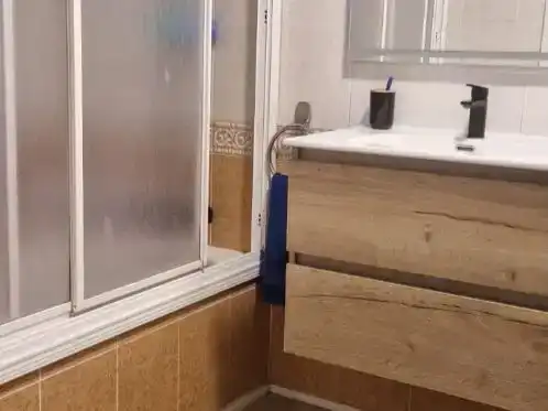 Bathroom of Flat for sale in Tàrrega  with Air Conditioner, Parquet flooring and Balcony