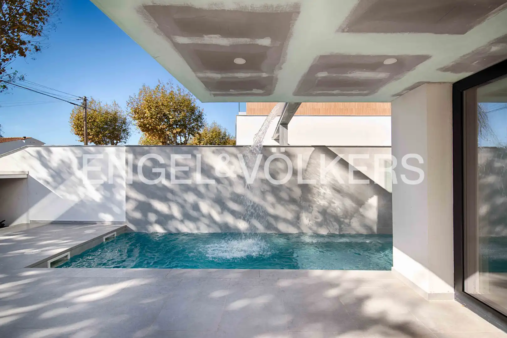 Terraced house with terrace for sale in Carrer Requesens, imagen 5