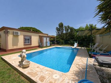 Xalet amb piscina en venda a Carretera Carretera Pinar de los Franceses