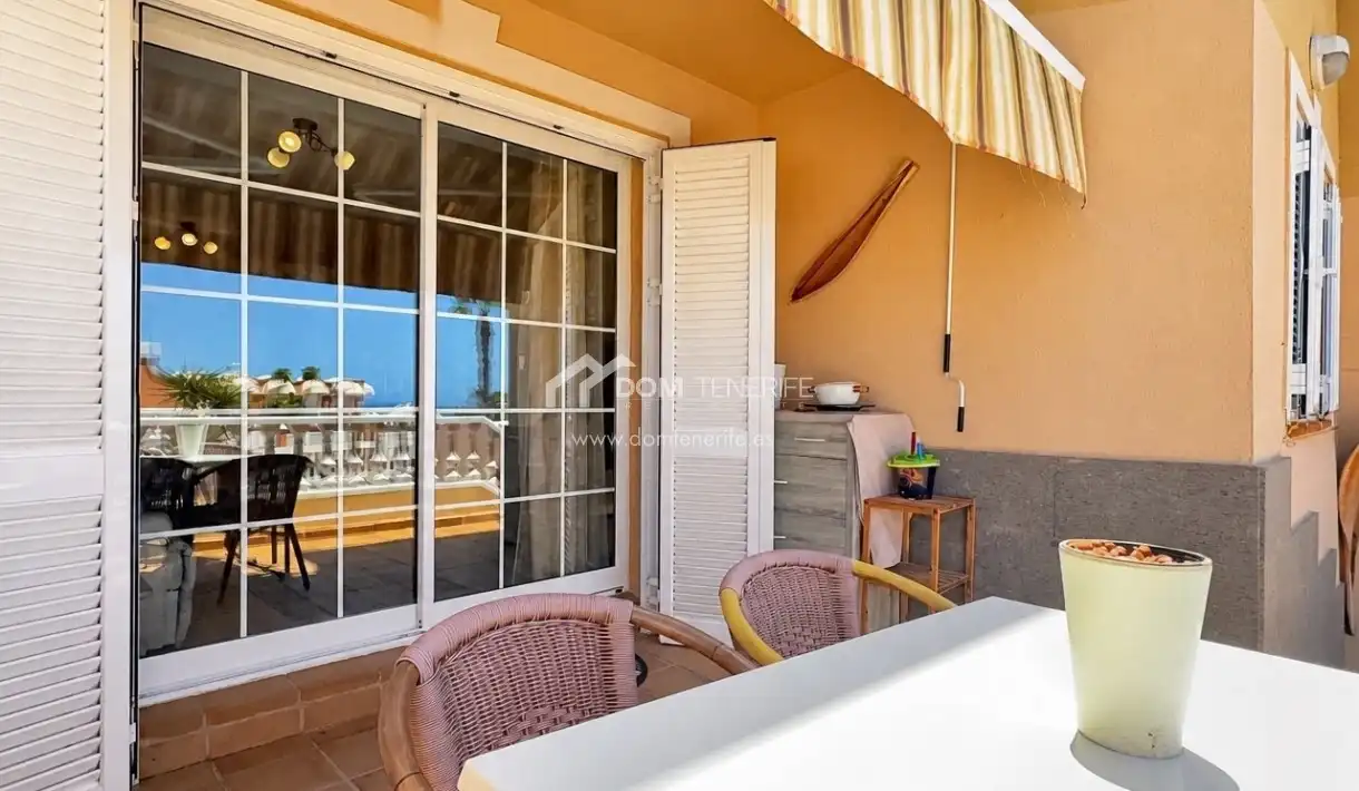 Terrace of Ground floor for rent in Adeje  with Terrace, Swimming Pool and Furnished